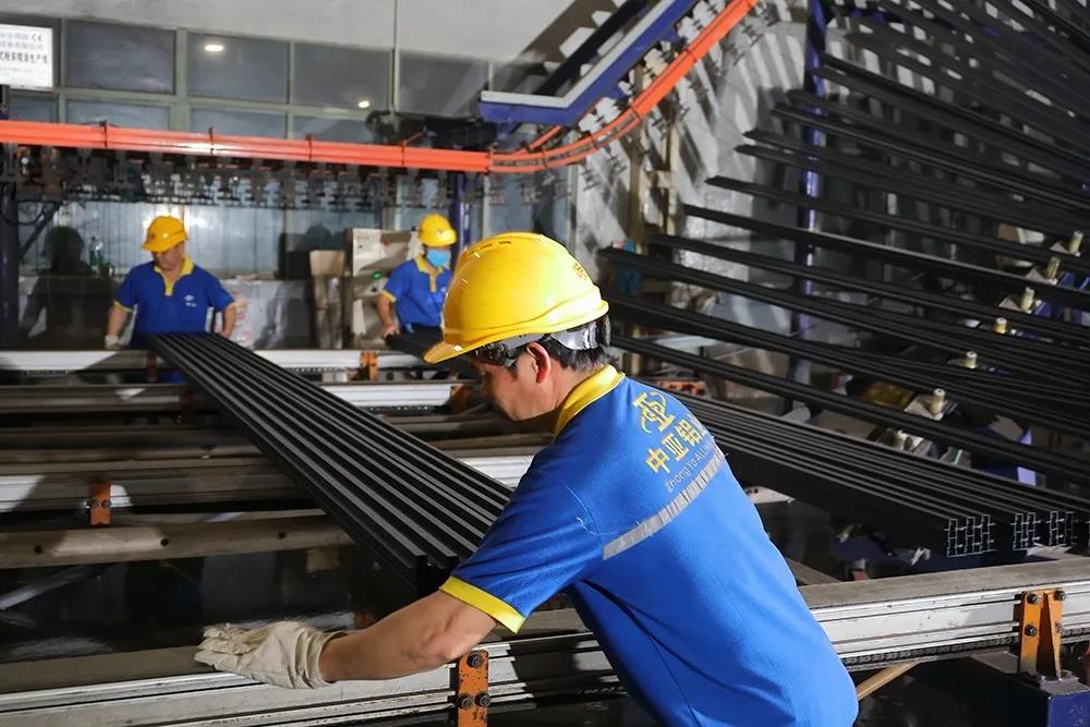 中亞丨九九重陽(yáng)節(jié)，濃濃敬老情——向老員工致敬(圖5)